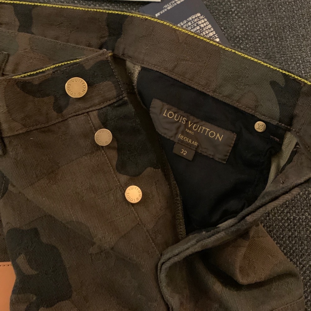 Louis Vuitton x Supreme Collab Collector’s Item!